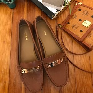 Chestnut Coach Flats